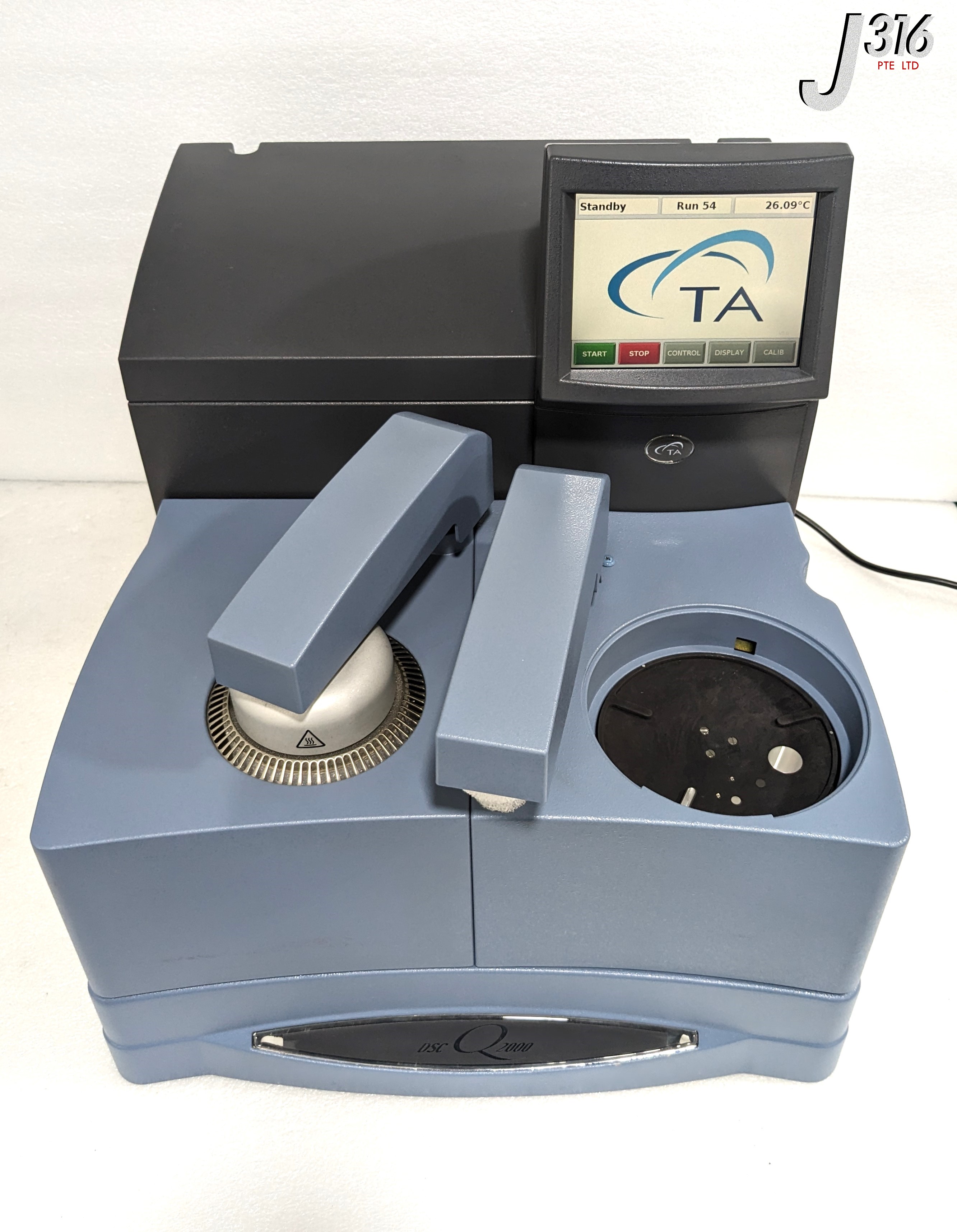 34475 TA INSTRUMENTS DIFFERENTIAL SCANNING CALORIMETERS, DSC Q2000 ...